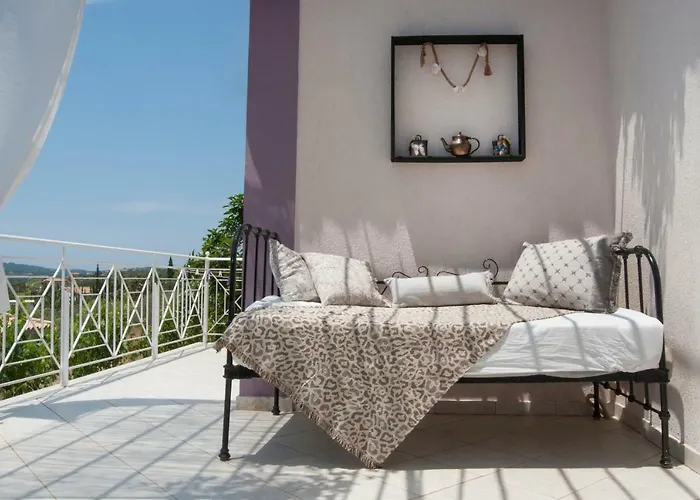 Fiora 홀리데이파크 *